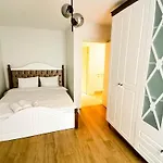Lagom Nisantasi Apartmanhotel 4*